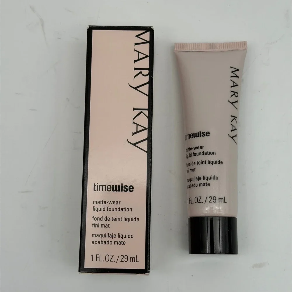 MARY KAY Timewise Matte-Wear Liquid Foundation (Bronze 6) 1 fl oz